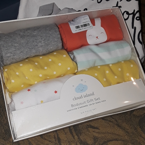 Bodysuit gift set - Picture 1 of 2